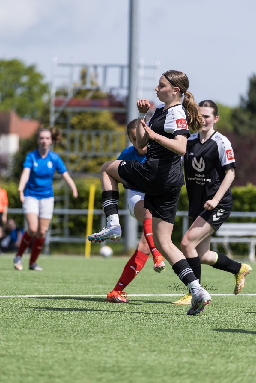 Bild 180 - wBJ SH-Pokalfinale  Holstein-Kiel - SV Viktoria : Ergebnis: 1:0